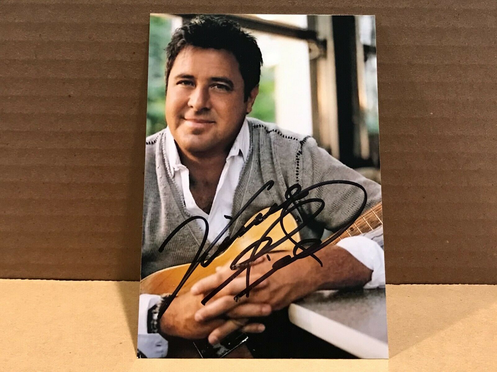 Vince Gill Authentic Hand Signed Autograph 4x6 Photo - Country Singer